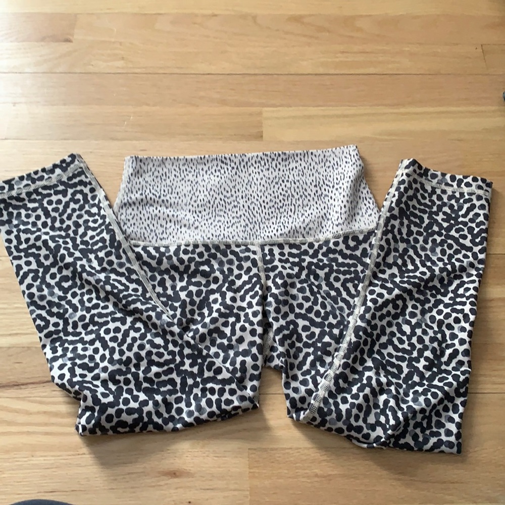 Lululemon - Wunder Under leggings